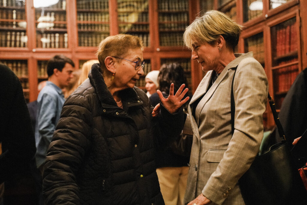 Blanca Serra i Carme Forcadell